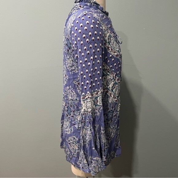 Free People Purple Paisley Split Neck Button Front Bell Sleeve Blouse Size XS - Picture 4 of 8